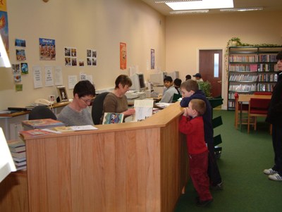 Ballaghaderreen Library